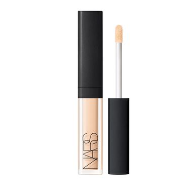 Mini Radiant Creamy Concealer, NARS Tama&ntilde;o viaje