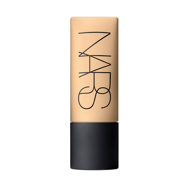 Soft Matte Complete Foundation, NARS Nuevo