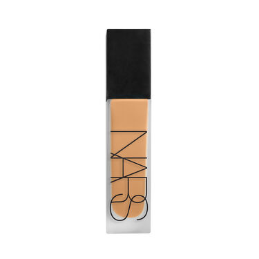 NATURAL MATTE LONGWEAR FOUNDATION, NARS Bases de maquillaje