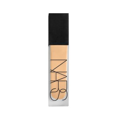 NATURAL MATTE LONGWEAR FOUNDATION, NARS Bases de maquillaje