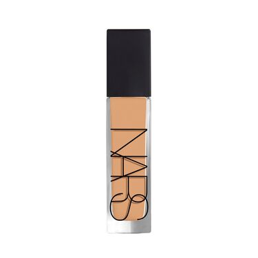 NATURAL MATTE LONGWEAR FOUNDATION, NARS Bases de maquillaje