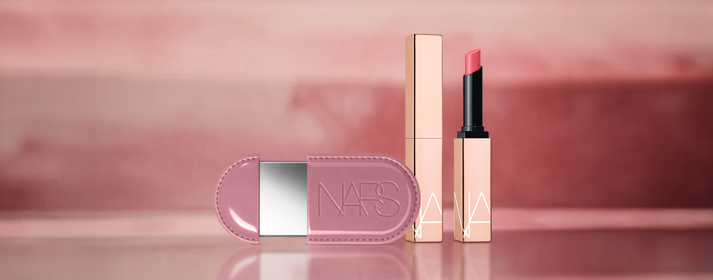 Afterglow Sensual Shine Lipstick y espejo rosa de regalo